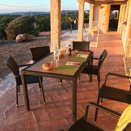 Stazzo Serafini Villa
